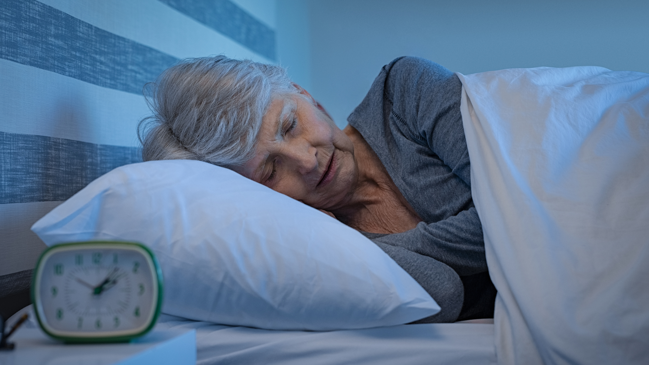 sleep positions for reducing back and neck pain